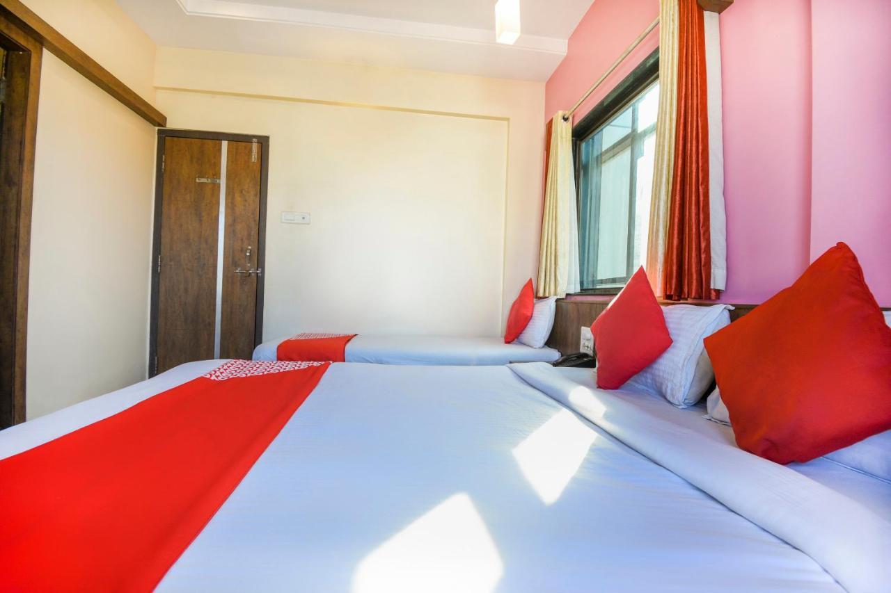 Sai Palkhi Hotel Shirdi Exterior foto