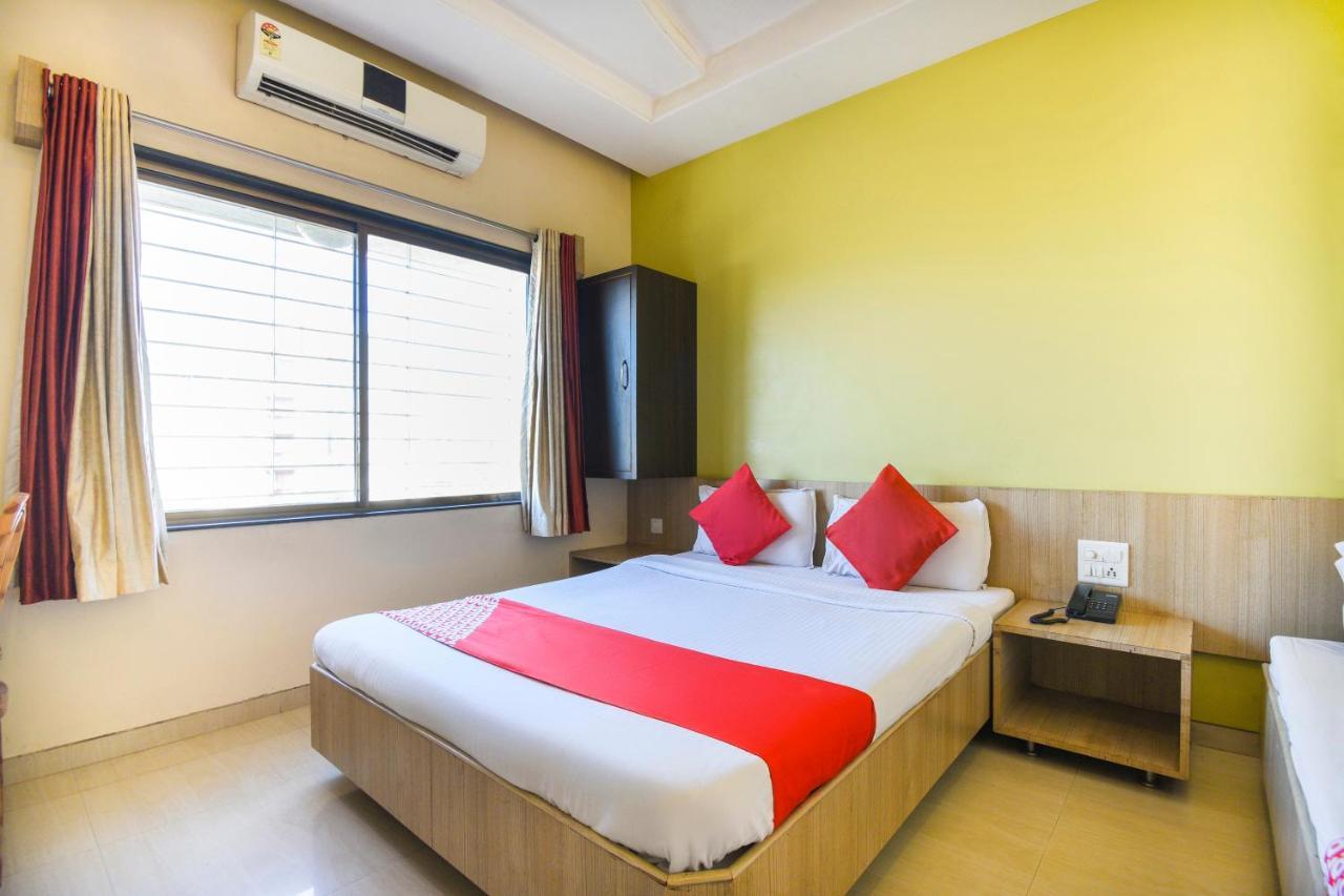 Sai Palkhi Hotel Shirdi Exterior foto